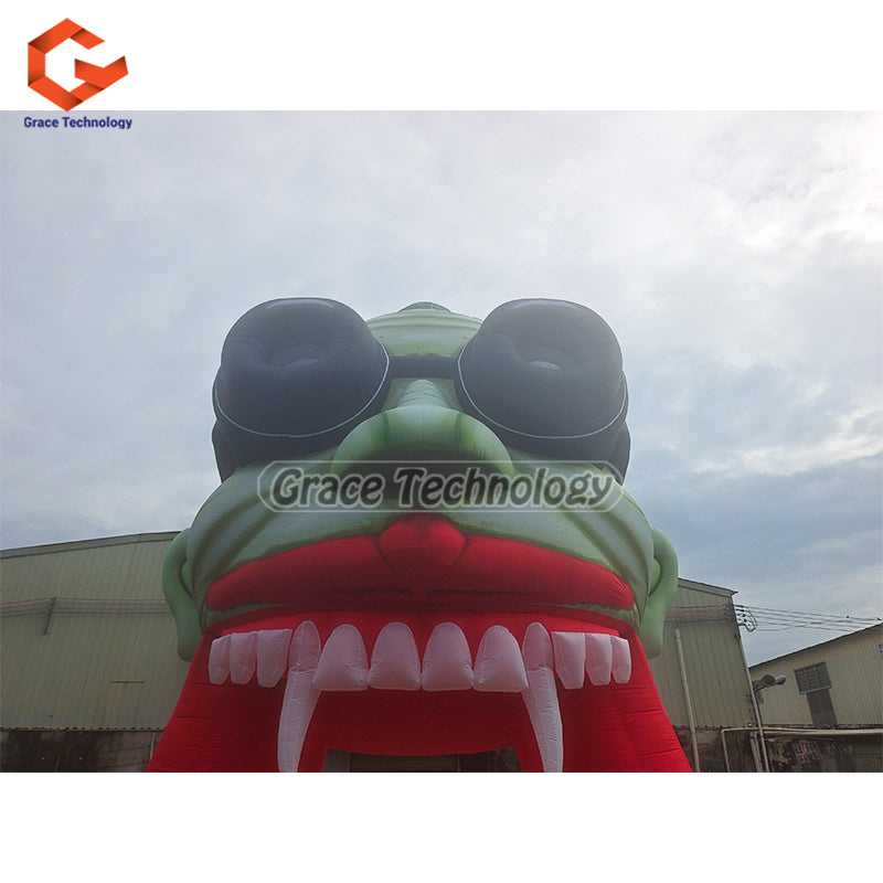 Scary Halloween Inflatable Vampire Dracula Head Tunnel Inflatable Sports Tunnel for Festival