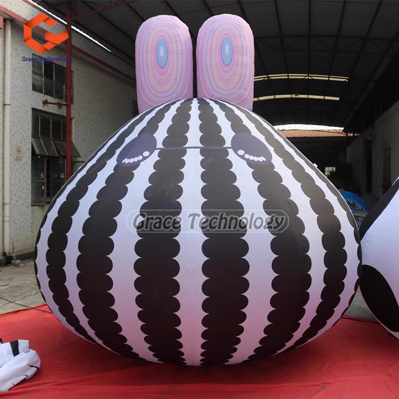 Interactive Inflatable Art Exhibition Custom Characters Inflatable Sculptures for Museum Decorations