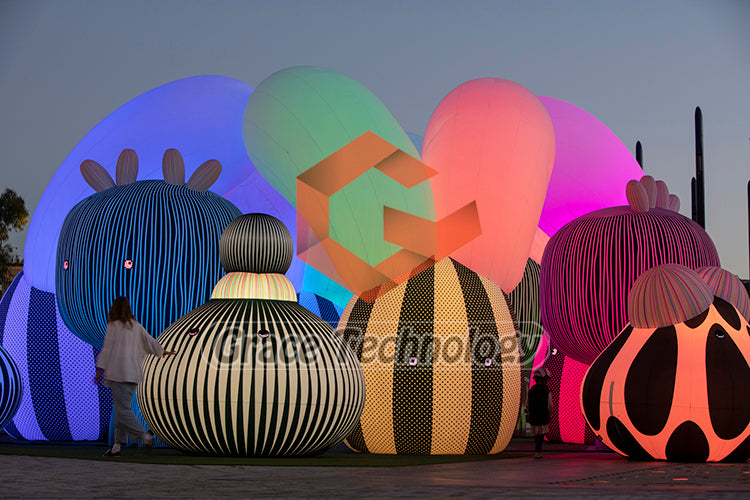 Interactive Inflatable Art Exhibition Custom Characters Inflatable Sculptures for Museum Decorations