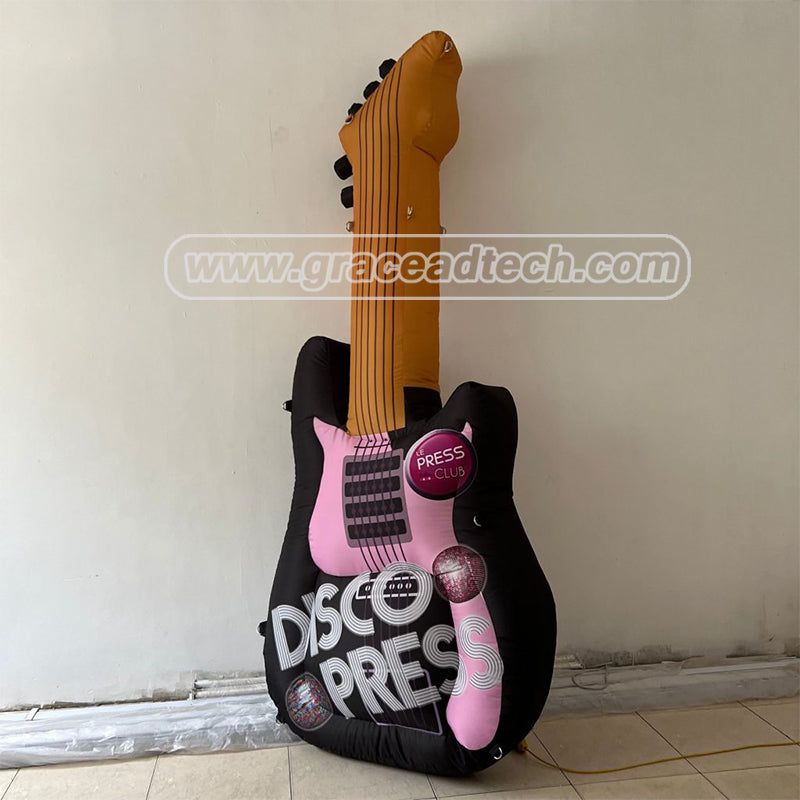 Outdoor Giant Inflatable Guitar Model Customized Digital Printed Giant Inflatable Guitar Toy Replica for Concert Decoration