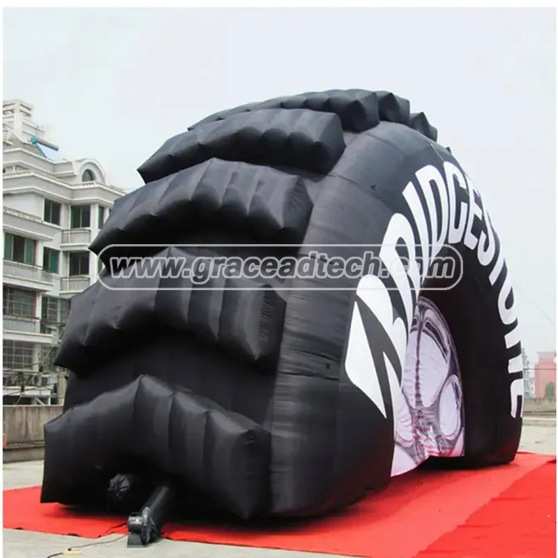 Customized Giant Inflatable Tire For Advertising Oxford Blow Up