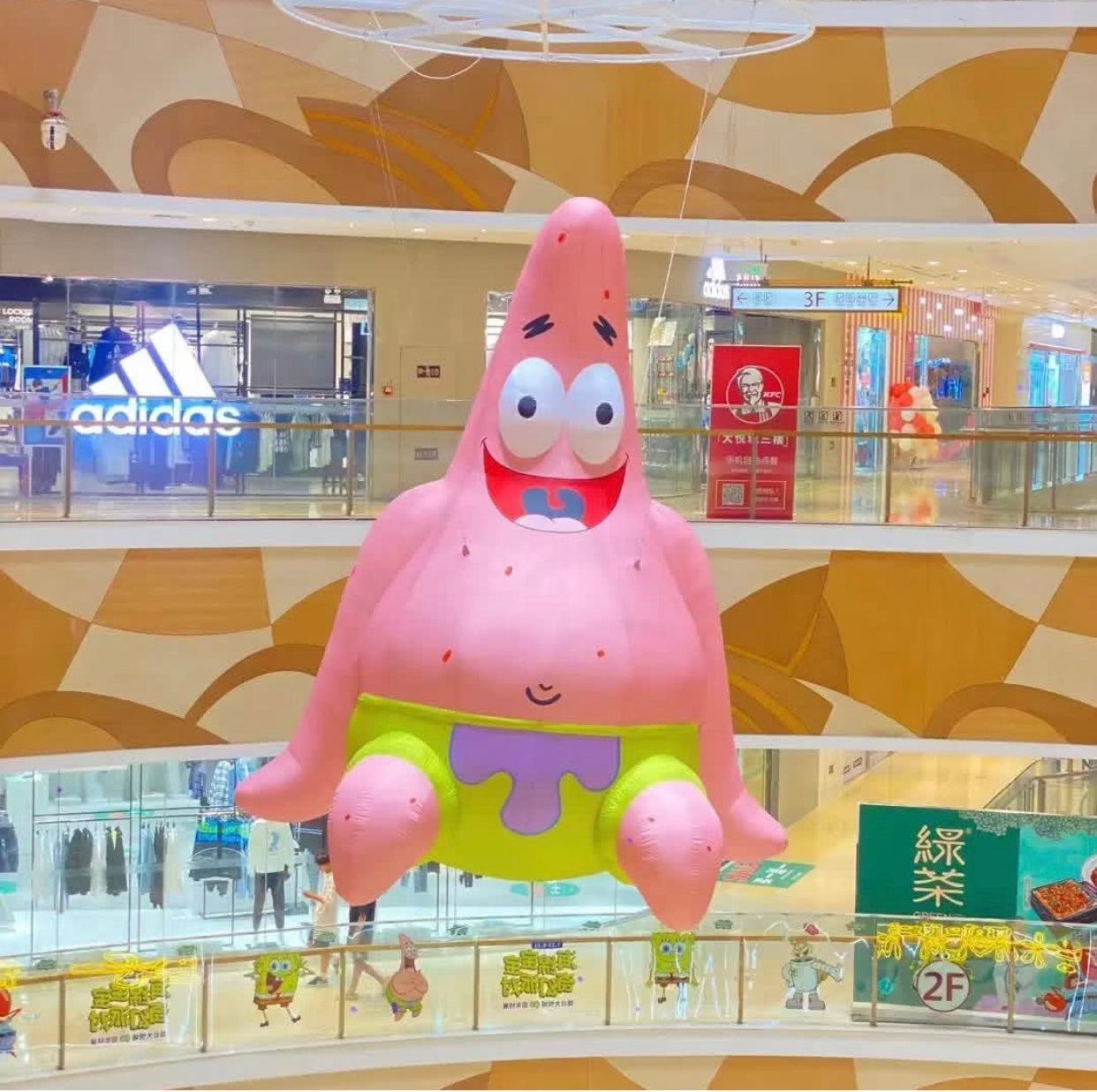 Giant Advertising Spongebob Inflatable Cartoon Christmas Mascot Decorate Inflatable Cartoon Character