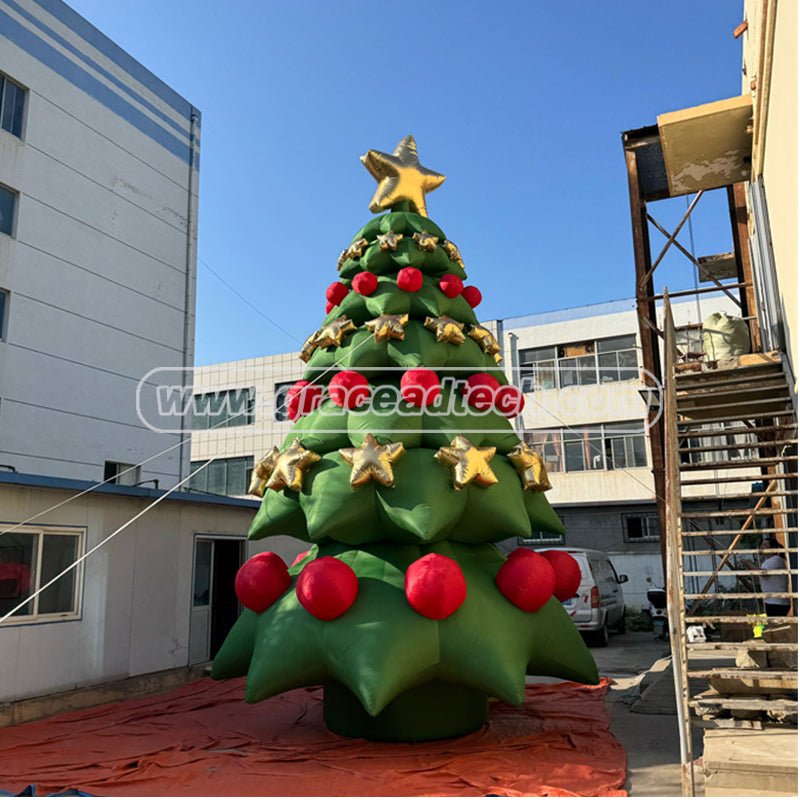 Outdoor Giant Inflatable Christmas Tree with Lights